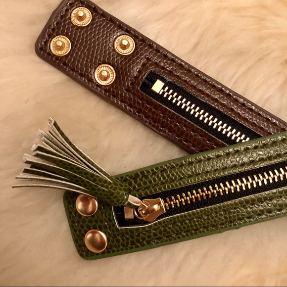 Becca Vegan Snakeskin Cuff - Picture 4 of 5